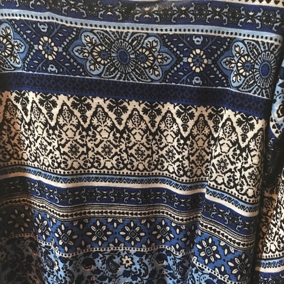 Forever 21 printed tank size small - Picture 3 of 3